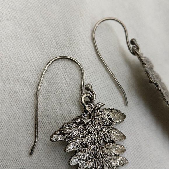 🌿Oxidized silver sterling fern leaf earrings✨ - Picture 2 of 4